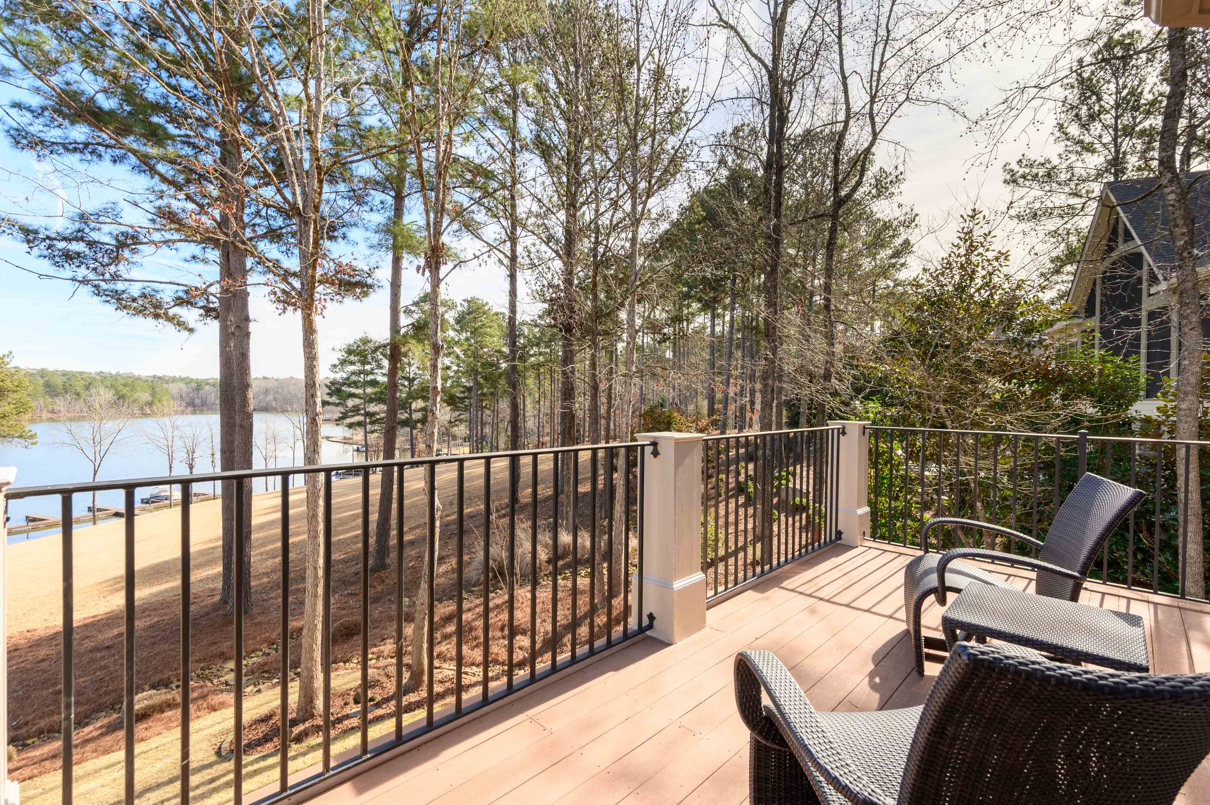 1050 Montgomery Drive image 23